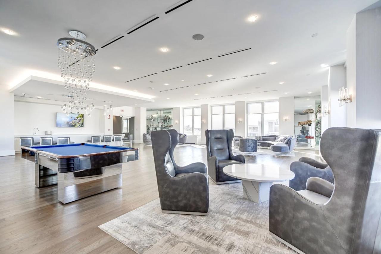 Awesome 1 Bedroom Apt + Den At Crystal City With Gym Arlington Ngoại thất bức ảnh