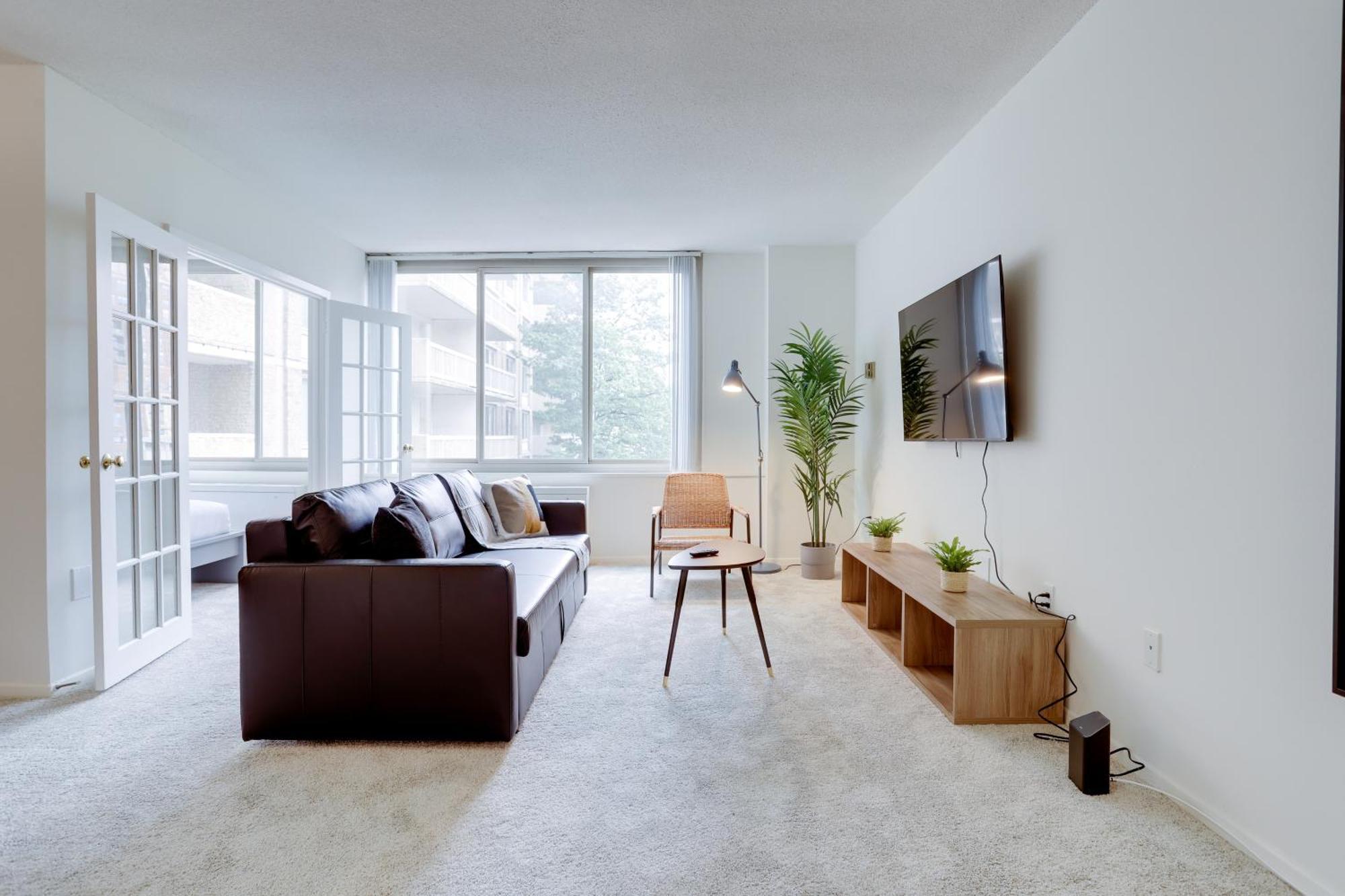 Awesome 1 Bedroom Apt + Den At Crystal City With Gym Arlington Ngoại thất bức ảnh