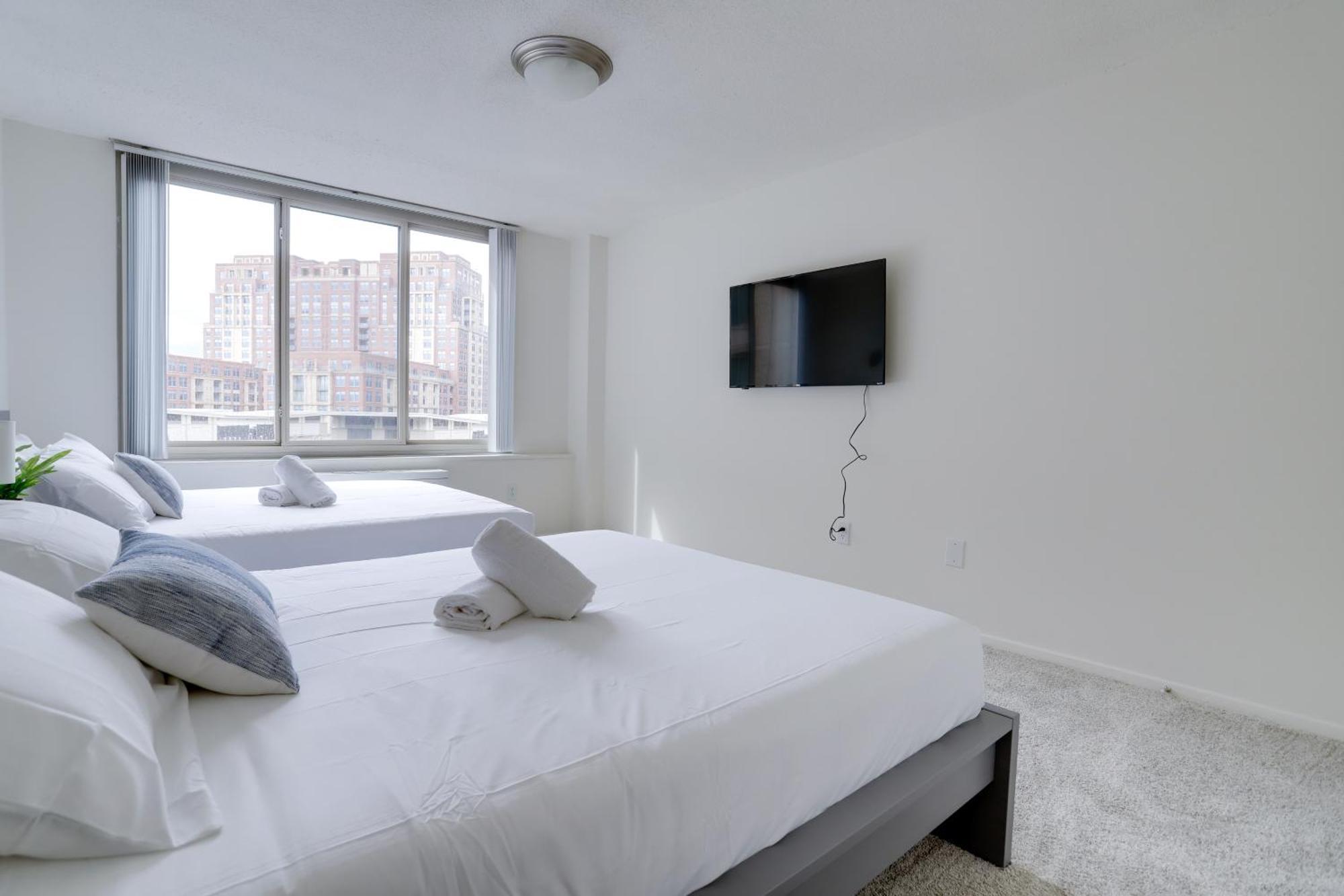 Awesome 1 Bedroom Apt + Den At Crystal City With Gym Arlington Ngoại thất bức ảnh